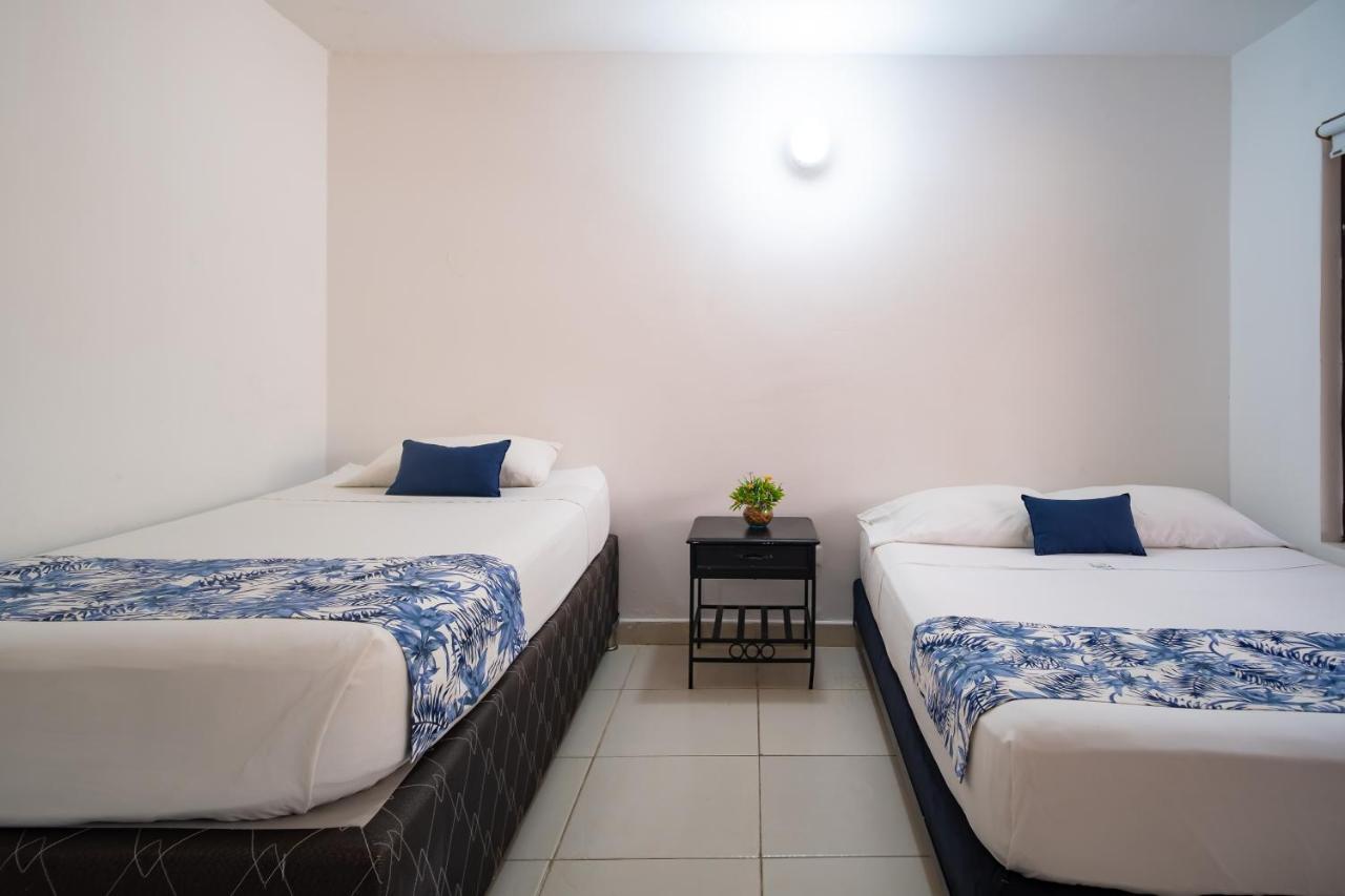Hotel Playa Hawai Ibagué Extérieur photo