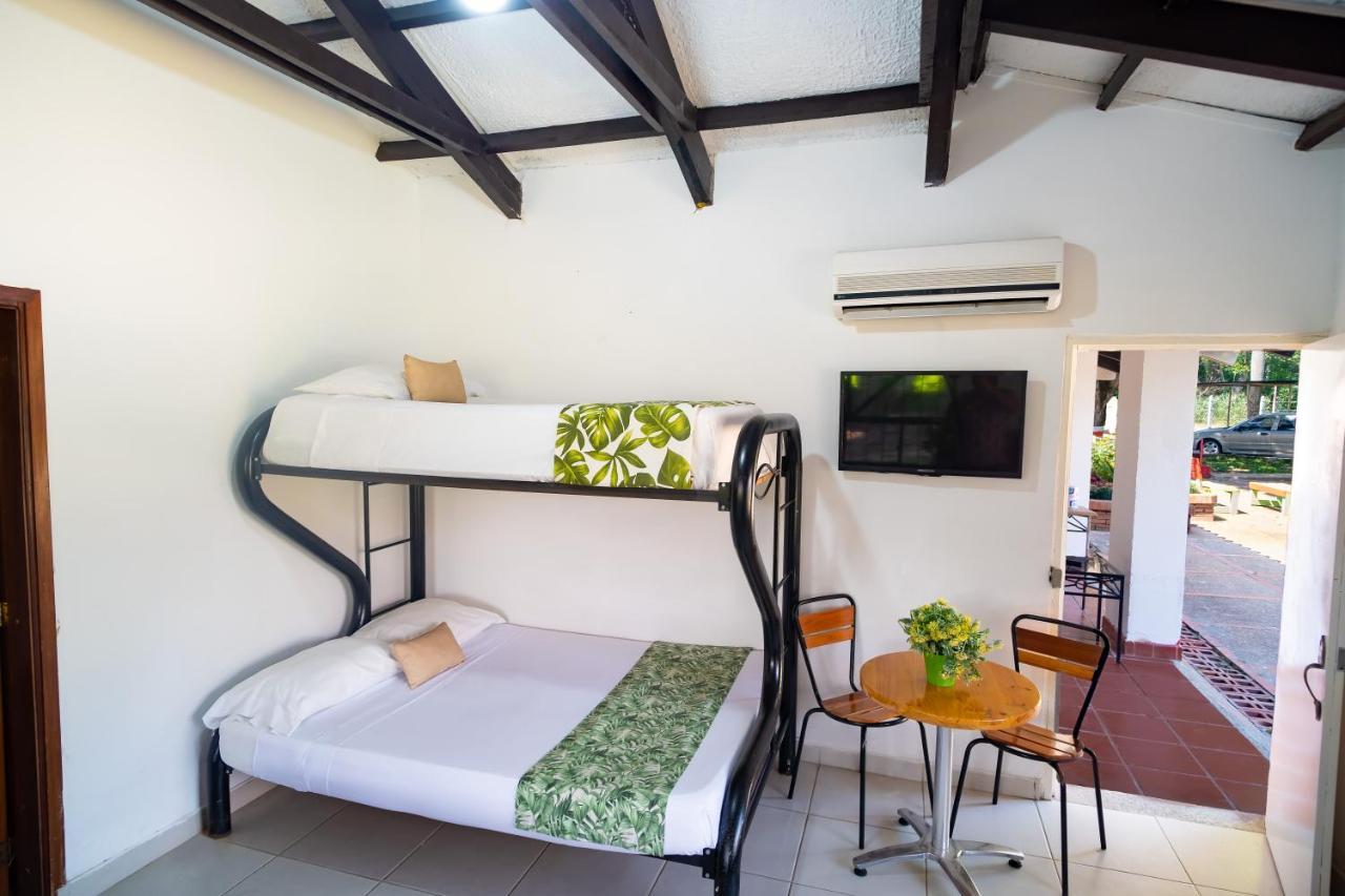 Hotel Playa Hawai Ibagué Extérieur photo