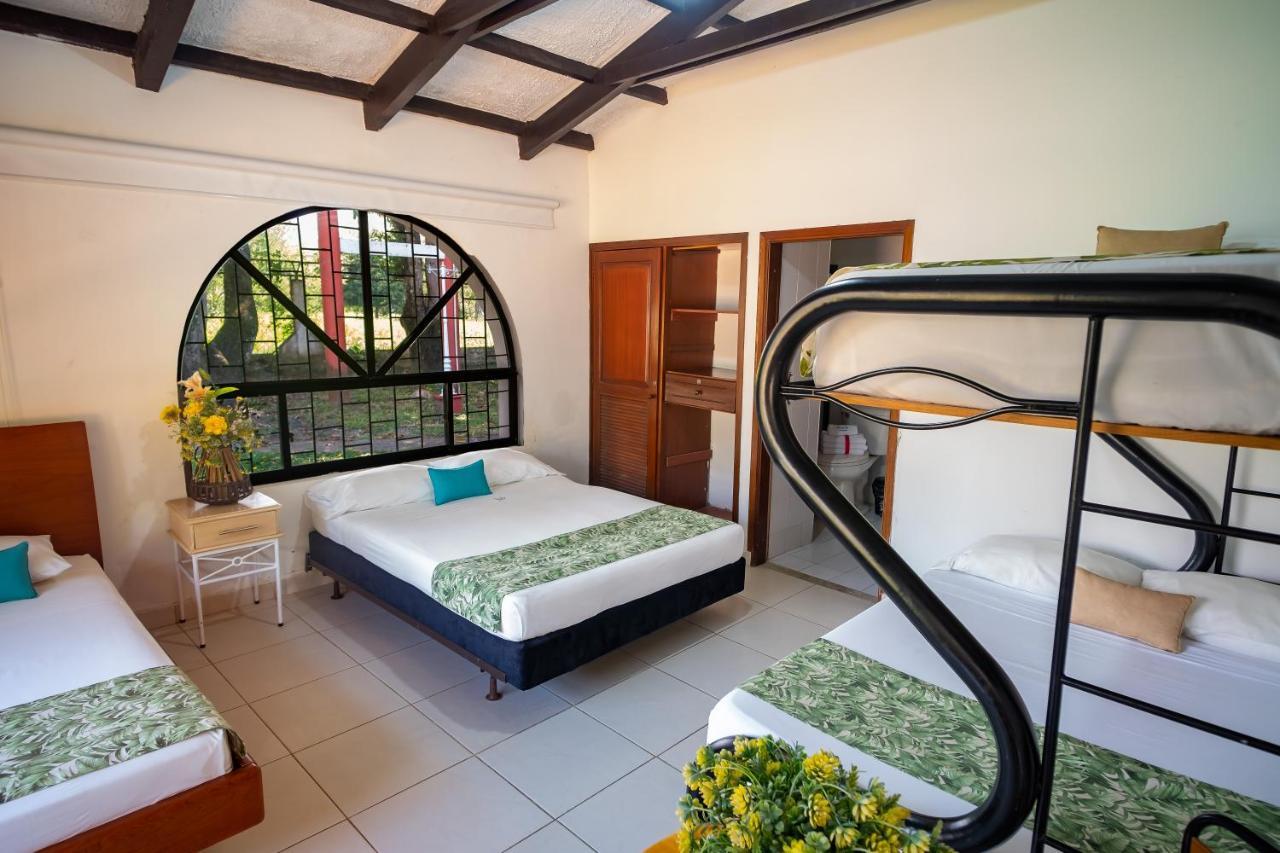 Hotel Playa Hawai Ibagué Extérieur photo